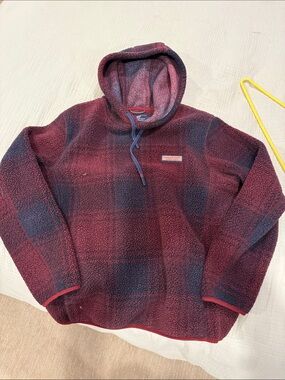 Vineyard Vines Men's Hooded Sherpa Pullover - Burgundy and Navy Plaid
